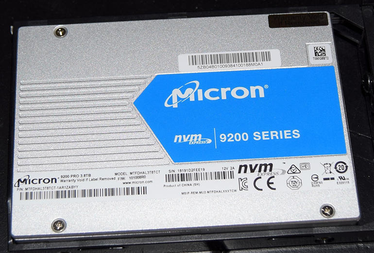 Nvidia DGX-2 SSD drive