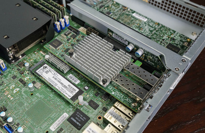 Máy tăng tốc Supermicro SYS 1019P WTR PCIe X8