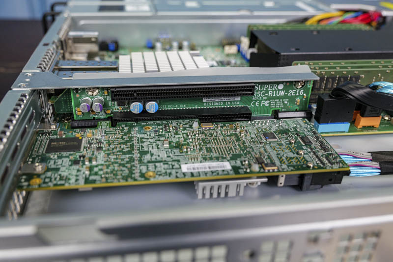 Supermicro SYS 1019P WTR 2x PCIe X16 Riser