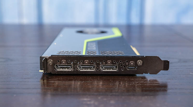 Cổng NVIDIA Quadro RTX 4000