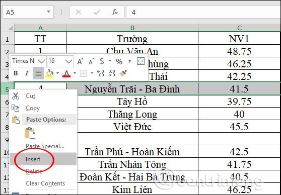 Click chọn 1 hàng