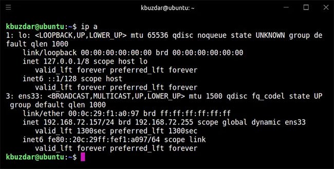 Bạn có thể chạy bất kỳ lệnh nào trong Hyper Terminal
