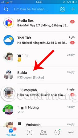 Chọn vào cuộc trò chuyện bất kỳ mà bạn muốn gửi vị trí