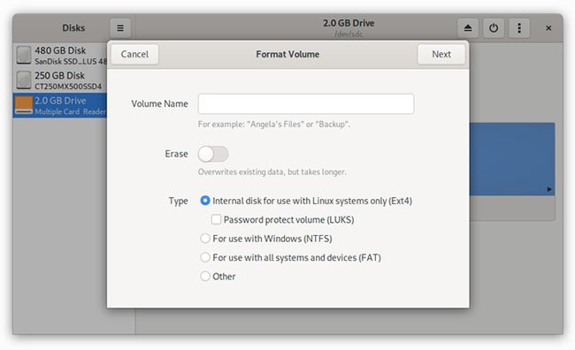Fourth Extended Filesystem (ext4) là lựa chọn mặc định của nhiều distro