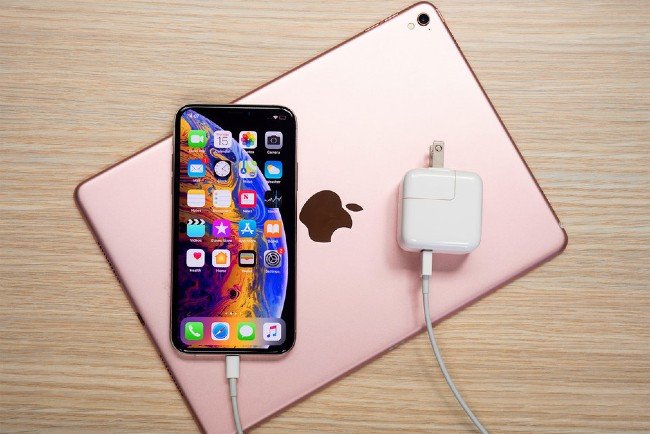 Từ iPhone 8 trở đi, các mẫu iPhone của Apple hỗ trợ sạc nhanh 18W