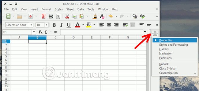 Nhấp vào biểu tượng đầu tiên có nhãn “Sidebar Settings” và chọn “Properties”