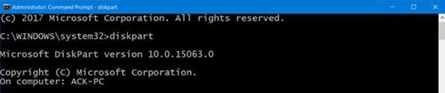 Vấn đề dung lượng USB không chính xác trong Windows 10 cũng có thể được khắc phục bằng Command Prompt