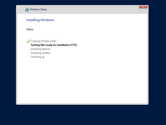 Quá trình cài đặt Windows Server bắt đầu