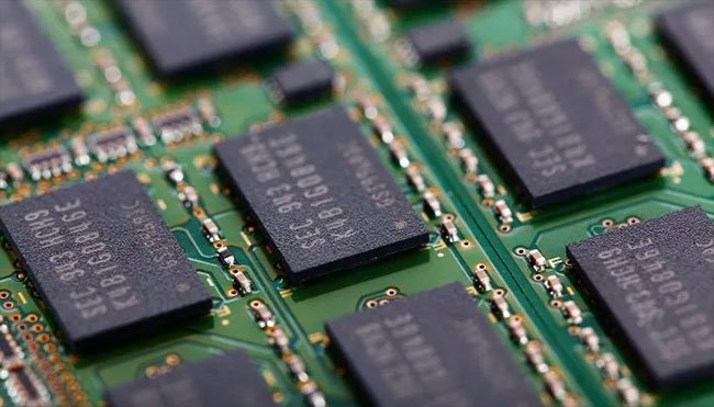 Ổ SSD với chip DRAM có hiệu suất tốt hơn ổ SSD không có DRAM