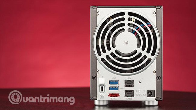 Kết nối và kiểm soát