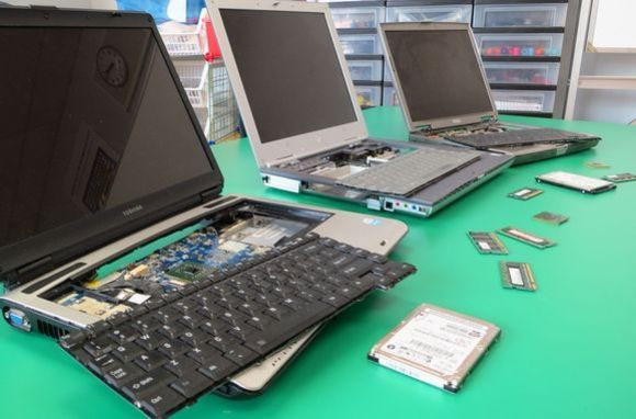 Bạn có thể tăng tốc cho máy tính cũ