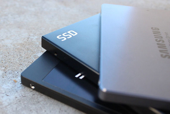 Cài ổ cứng SSD