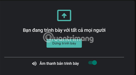 Một thông báo hiển thị cho bạn biết rằng bạn hiện đang chia sẻ một tab
