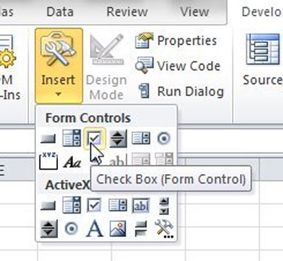Thêm hộp kiểm vào bảng tính Excel
