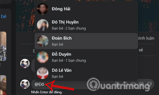 Gõ tên cần tag @